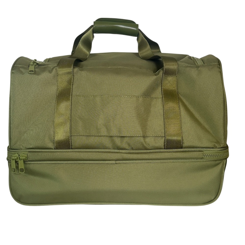 CALPAK Stevyn Duffel Bag Pistachio Green Polyester Weekend Travel Gym Bag NWT - Picture 3 of 14